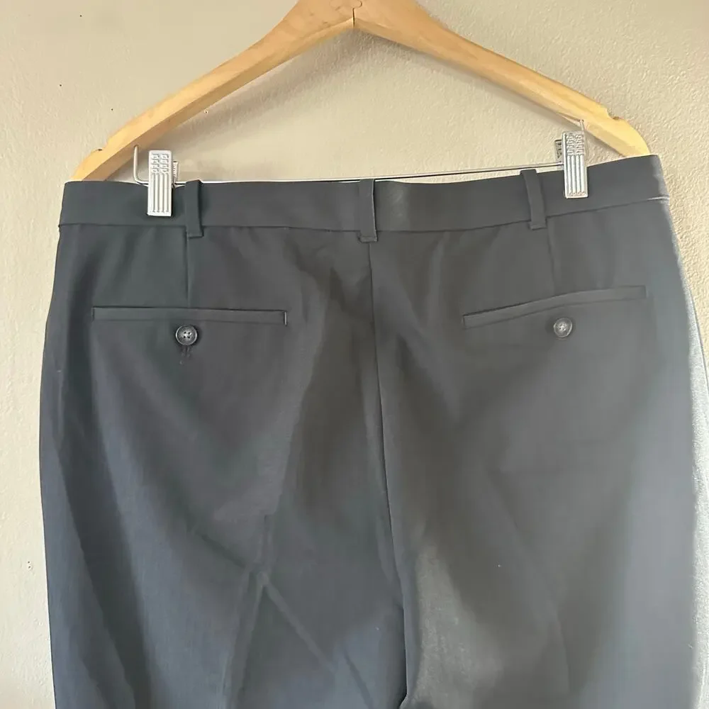 IZOD Dark Gray Straight Leg Dress Pants Size 34 X 30